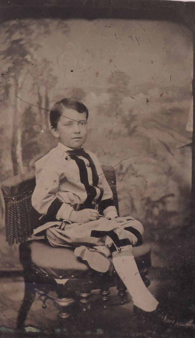 fake-post-mortem-boy