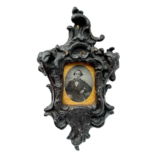 APH0331 1860s Wood and Thermoplastic Primitive Moulded Framed Ambrotype Photograph