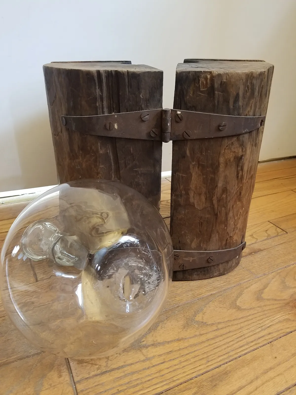 Colonial Wooden Demijohn Bottle Mold