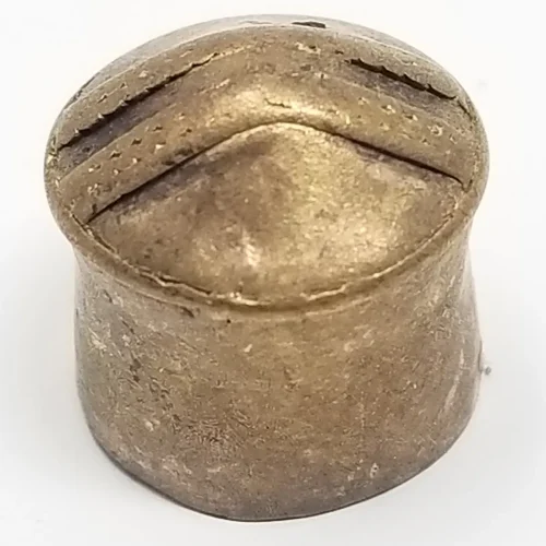 IP085-C South American Gold Lambret or Lip Plug