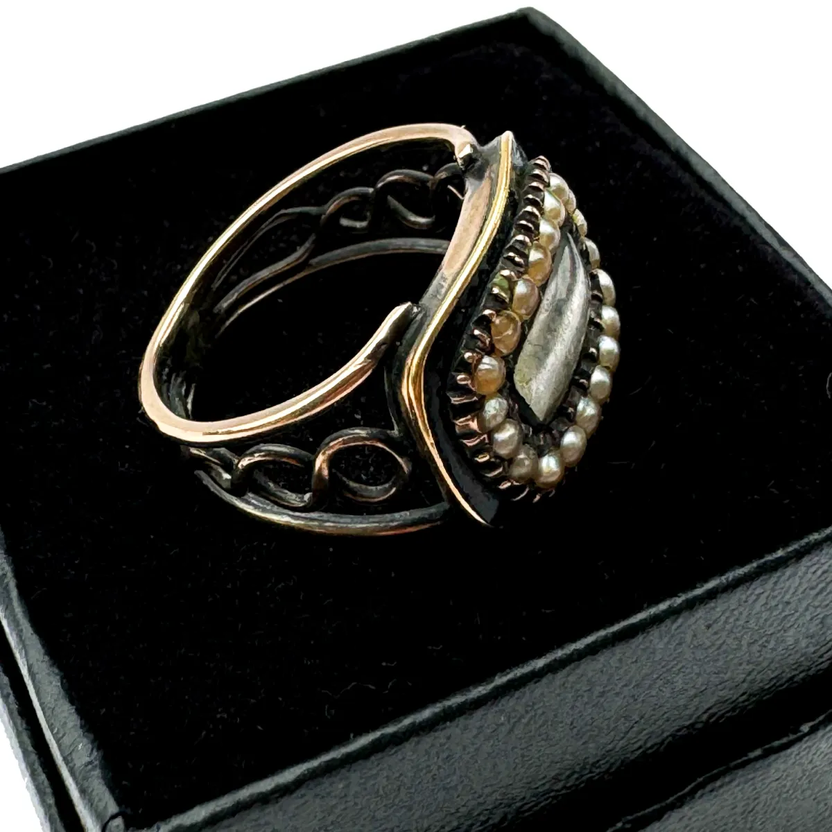 Gorgeous 1816 Memento Mori Victorian Memorial Hair Ring