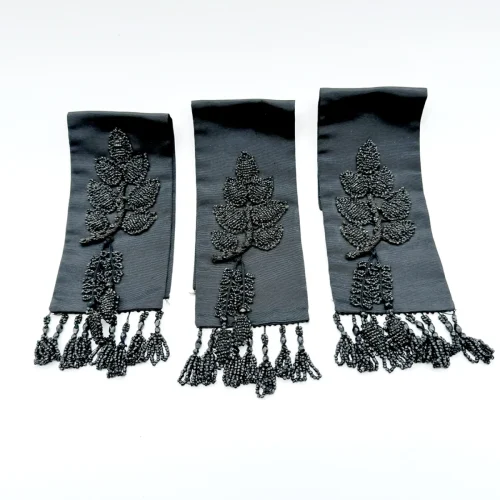 MA1761 Victorian Era Mourning Fashion Accessories