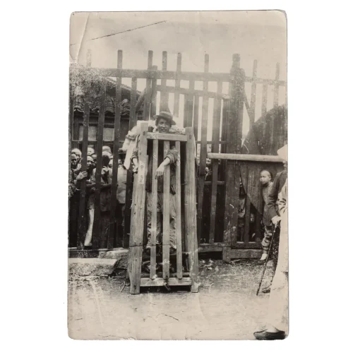 TC0511 19th Century Chinese Torture Cage Execution Original Photo