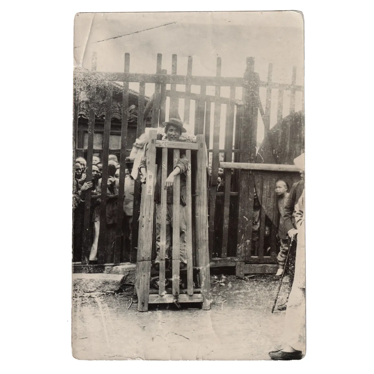 TC0511 19th Century Chinese Torture Cage Execution Original Photo